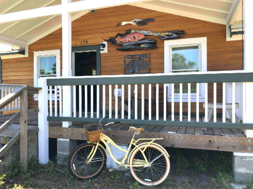 Apalachicola Art Gallery - Live Oak Gallery - Front Entrance