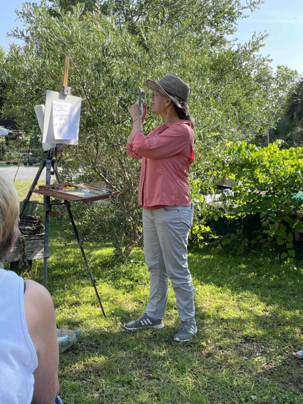 Lynn leading a plein air workshop at the gallery - Spring 2023
